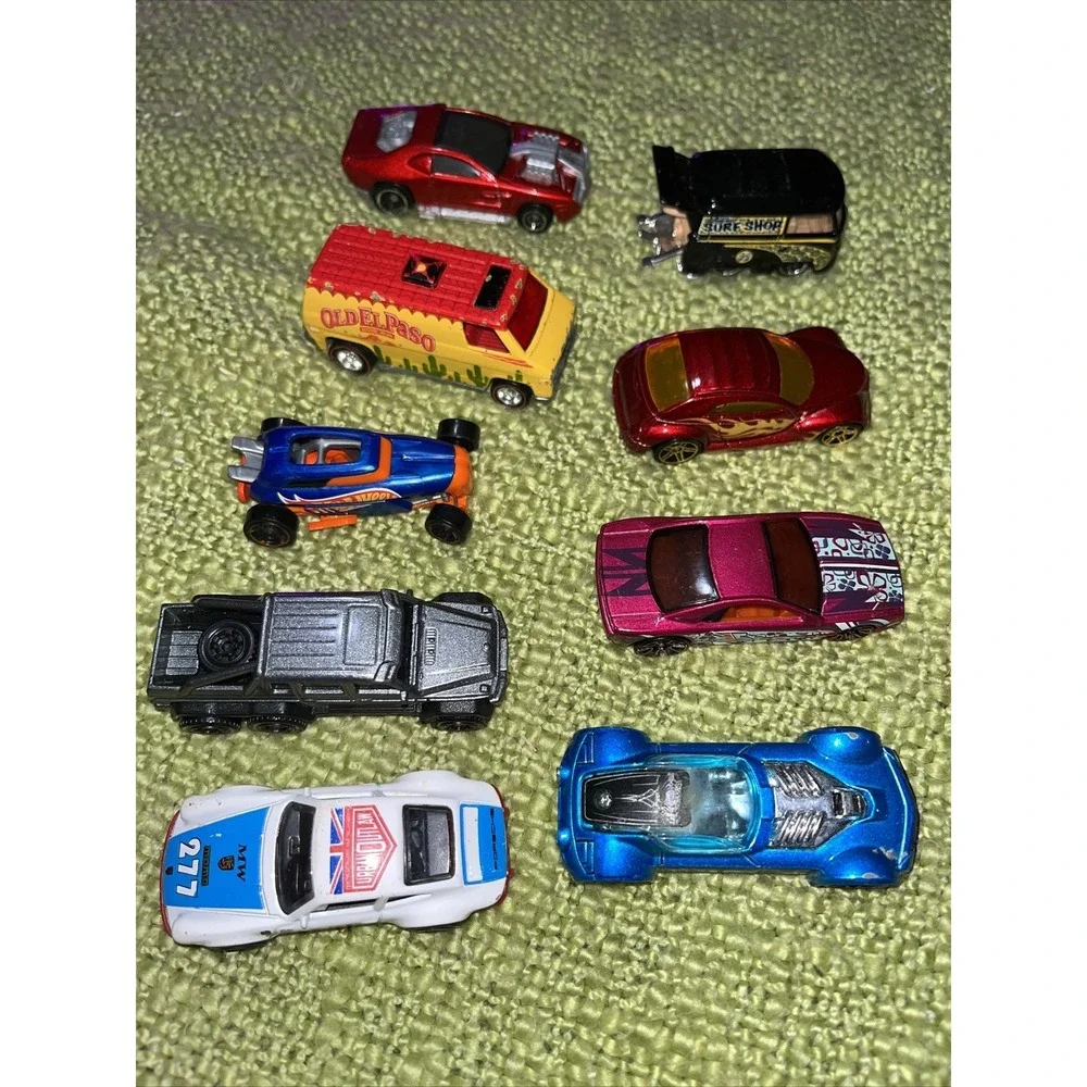 Hot wheels lot of 9, Mixed ,old El Paso Van, 71 Porsche 911‎ , Surf Shop, Flame